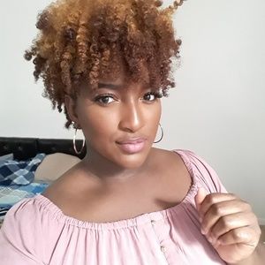 Meet your Posher, Marla